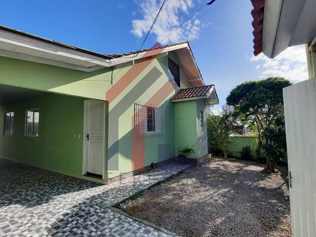 #102 - Casa para Locação em São José - SC