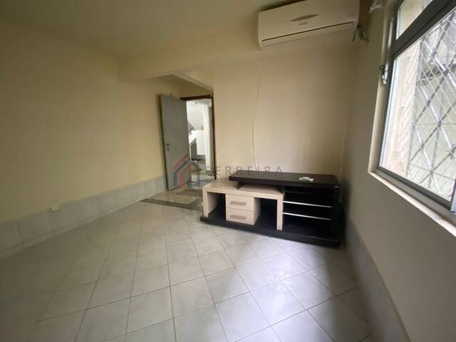 #128 - Apartamento para Locação em Florianópolis - SC