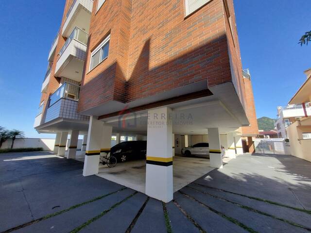 #183 - Apartamento para Locação em Florianópolis - SC